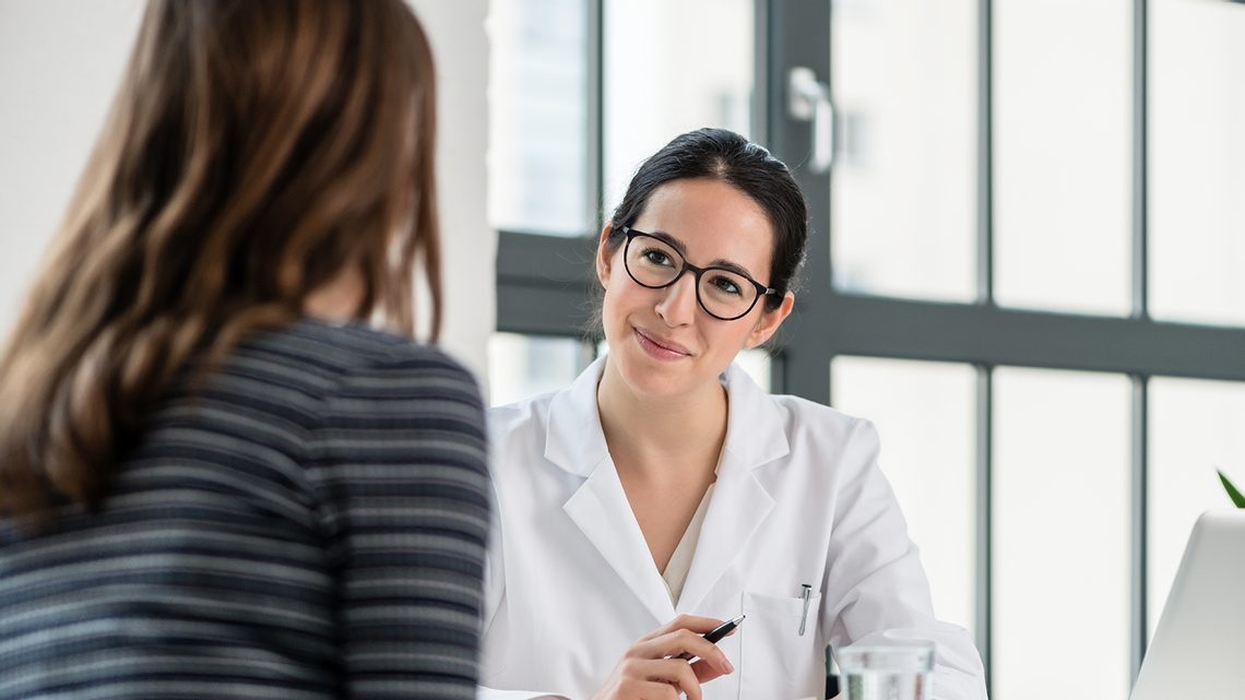 Was tun gegen Haarausfall bei Frauen?