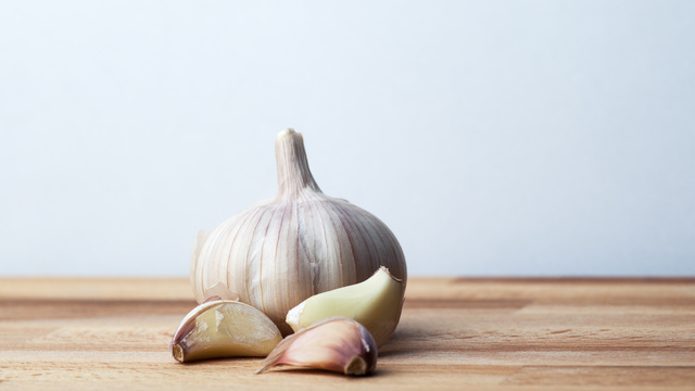 Knoblauch gegen Warzen